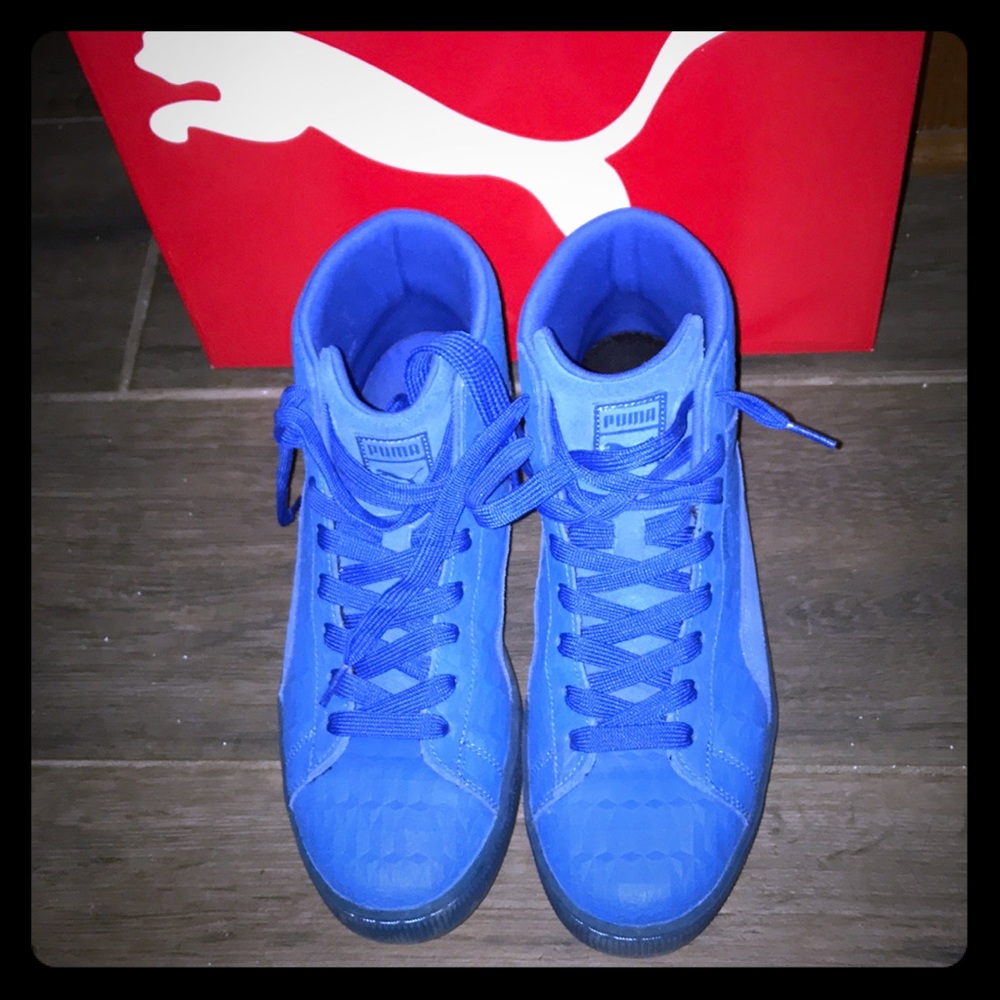 Puma London blue suede high tops!!!